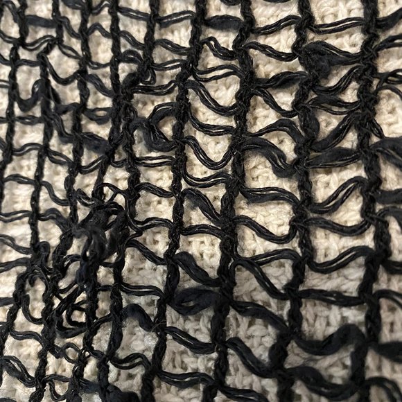 Vintage Open Weave Black Accent Scarf/Shawl - Picture 9 of 15